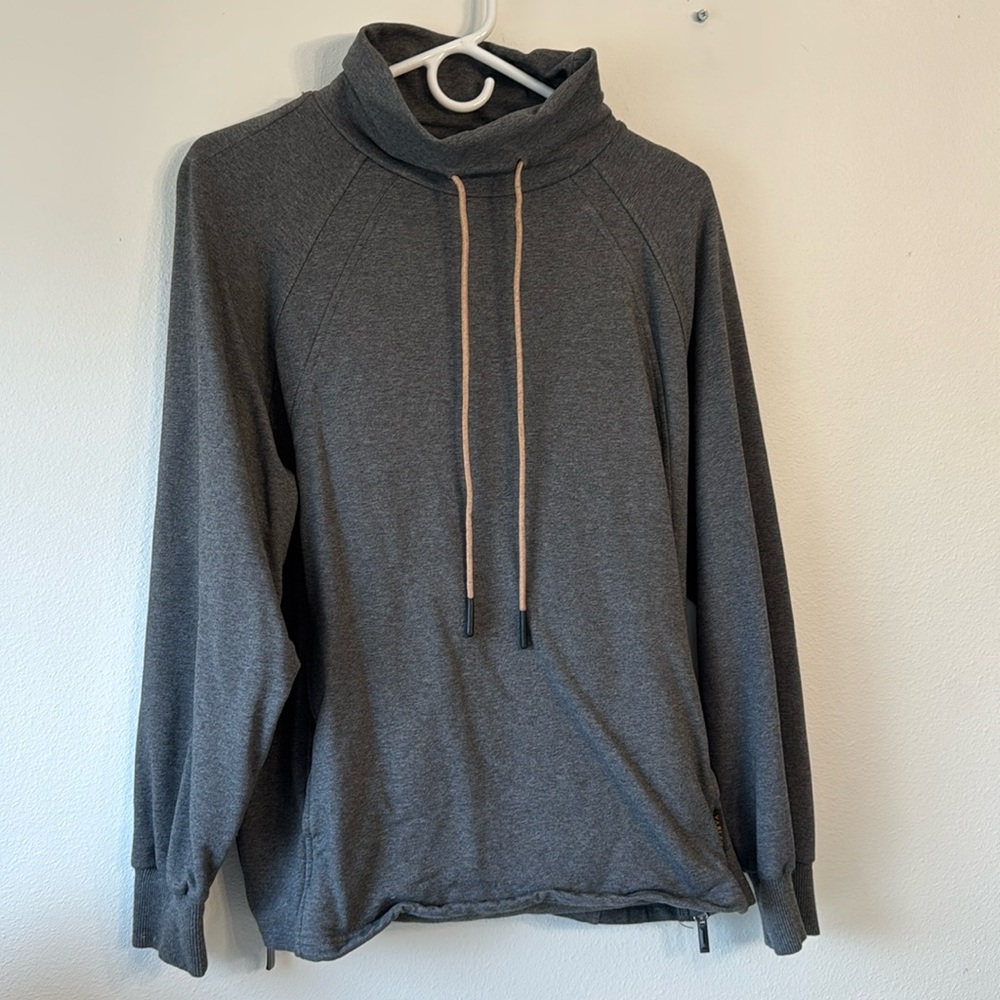 Varley Mock Neck Pull-Over